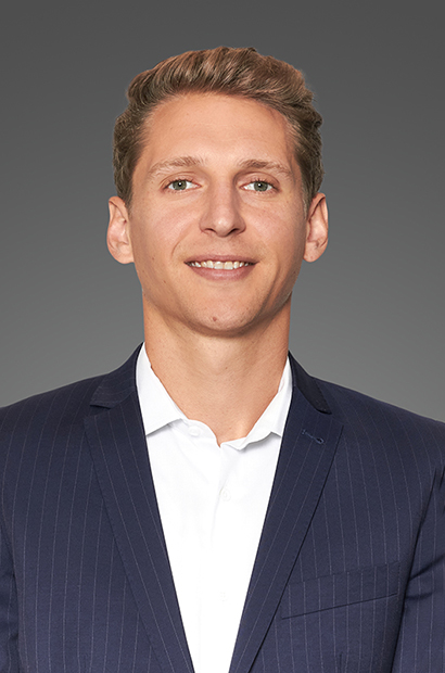 Advisor Headshot