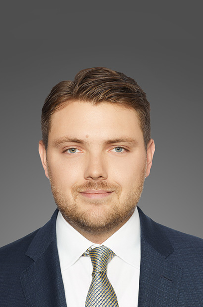 Advisor Headshot