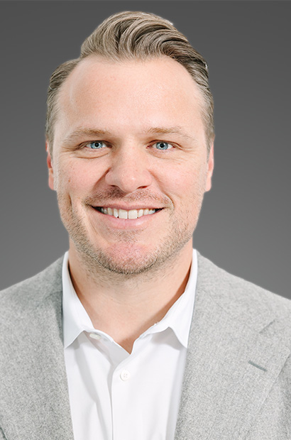 Advisor Headshot