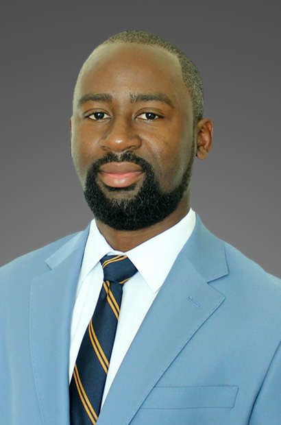 Advisor Headshot