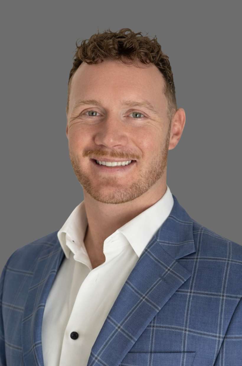 Advisor Headshot