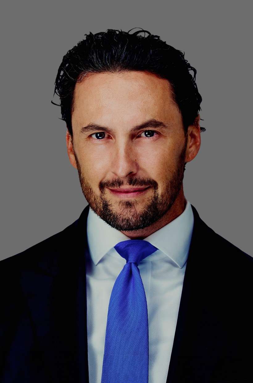 Advisor Headshot