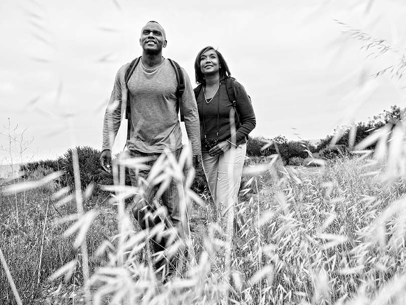 couple hiking, diversity